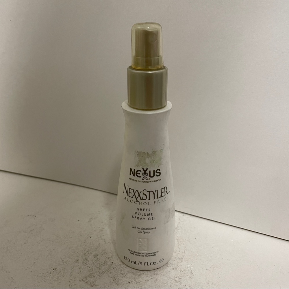 Nexxus Nexxstyler Sheer Volume Spray Gel 5 OZ HTF